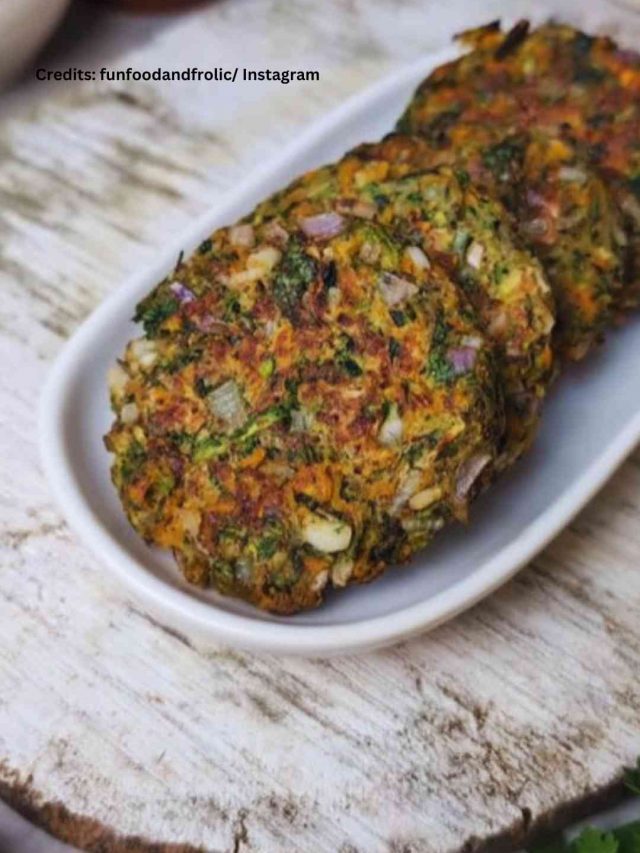 What To Do With Zucchini? Make Crispy Zucchini Fritters With A Desi Twist; Recipe Inside| Curly Tales