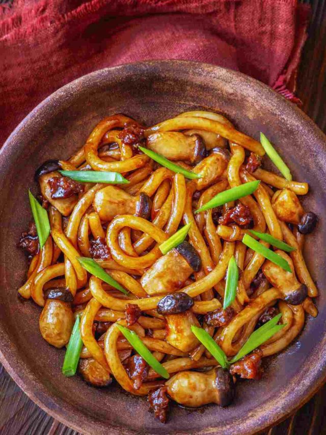 Craving Saucy Noodles? Here’s A 15-Minute Recipe For Stir Fried Udon Noodles