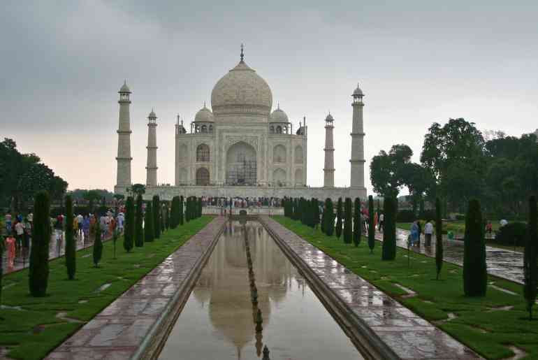 Taj Mahal leakage 