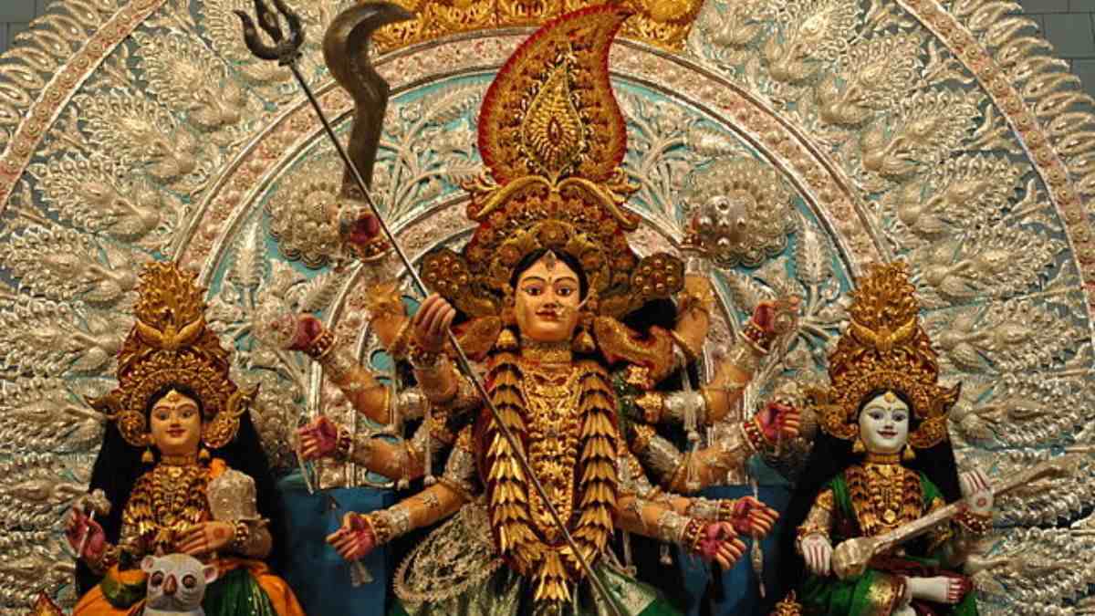 Durga Puja 2024: 2 Pandals In Cuttack Join Chandi Medhas Club With Silver Filigree Decorations For Maa Durga