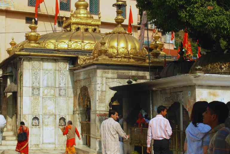 Jwalamukhi Temple