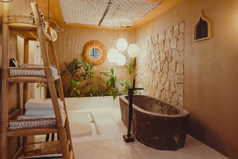 Luxury Tent With Shared Pool