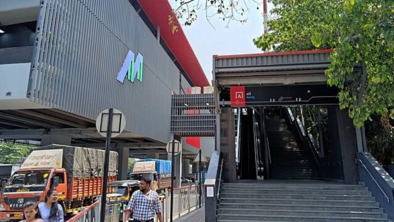 Aarey Metro Station