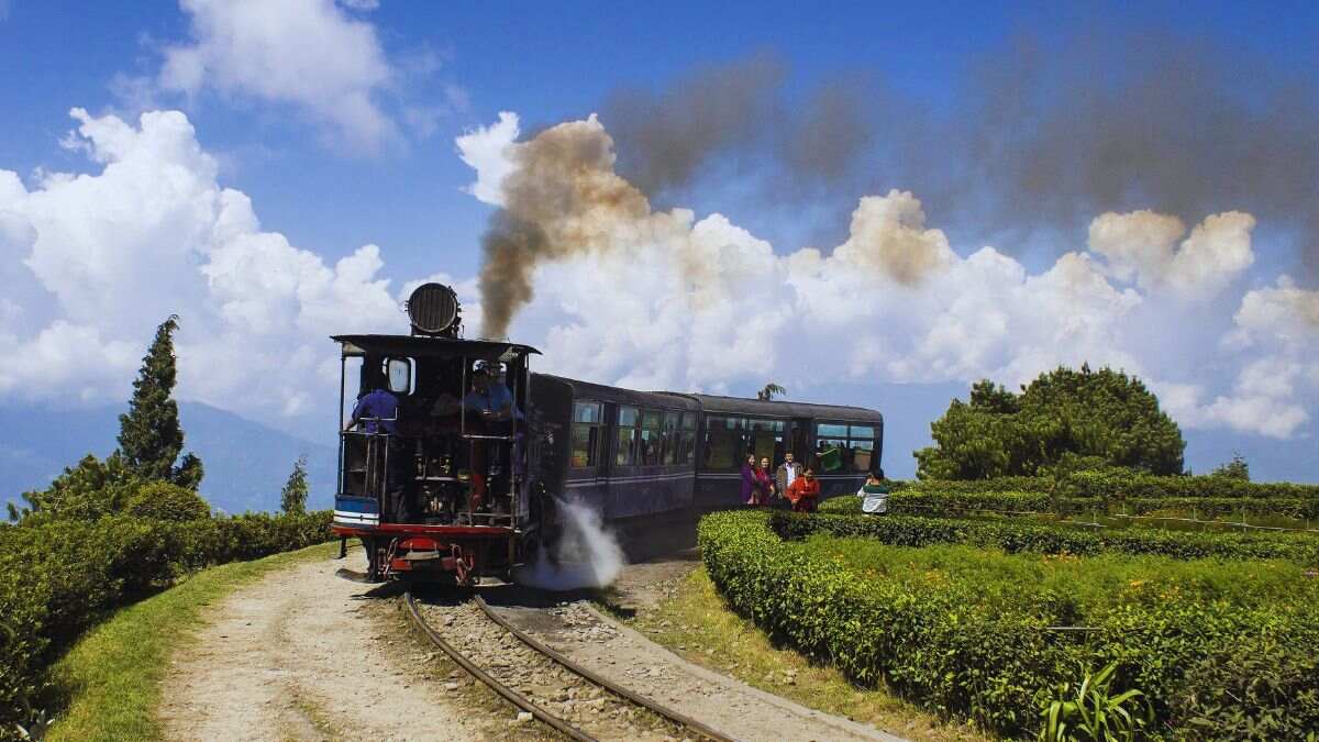 Starting At ₹55,650, IRCTC Introduces 6D/5N Travel Package For Darjeeling, Gangtok, And Kalimpong; Details Inside