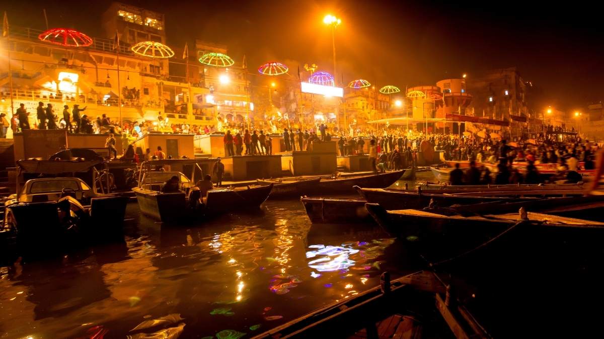 Experience The Splendour Of Dev Diwali 2024 In Varanasi; Dates, Ghats & Other Details