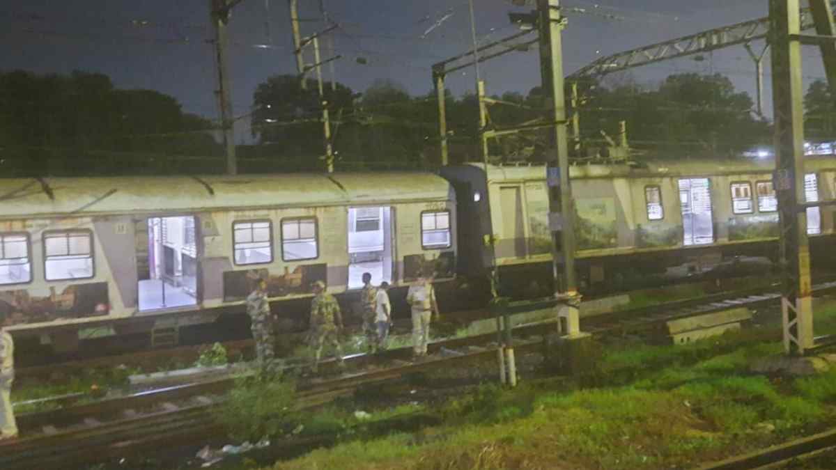 Mumbai Local Train Derails At Kalyan Station; No Injuries Reported