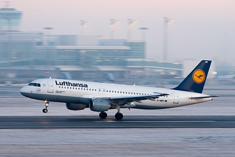 Lufthansa Flight Turbulence