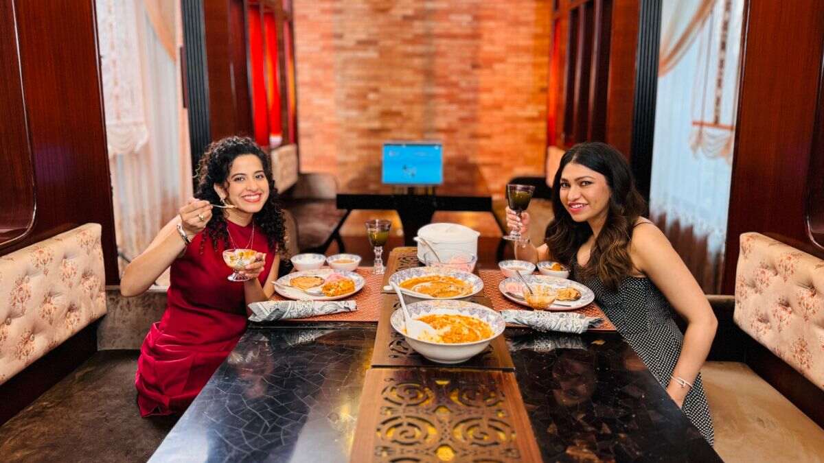 Renowned Singer Tulsi Kumar Invites Kamiya Jani To Her Luxurious Delhi Mansion For A Lavish Sunday Brunch