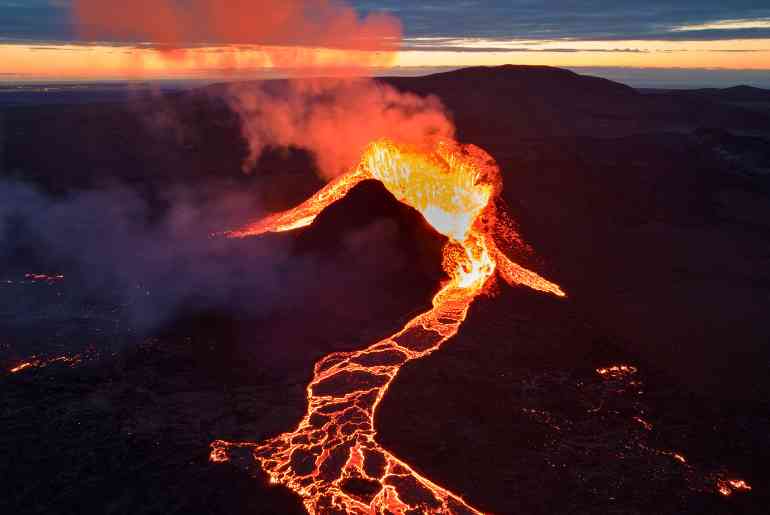 Iceland volcano 