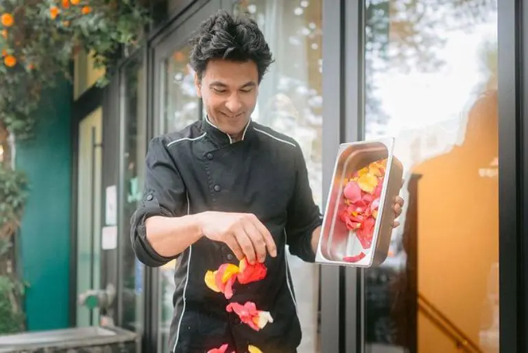 Chef Vikas Khanna