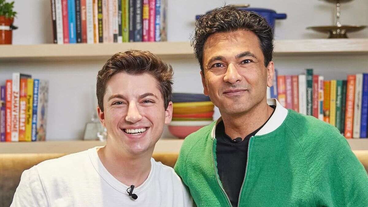 What Does Chef Vikas Khanna Do To Pacify Angry Customers? He Reveals A Simple Solution To American Chef Eitan