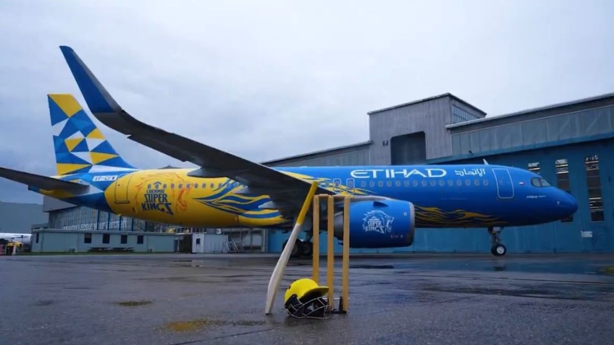 In Pics: Etihad Airways Unveils New Chennai Super Kings-Themed Livery & The Yellow Army Is Loving It; Netizens Say, “Whistle Podu”