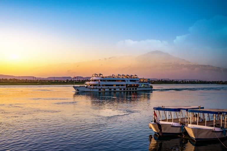 sabarmati river cruise