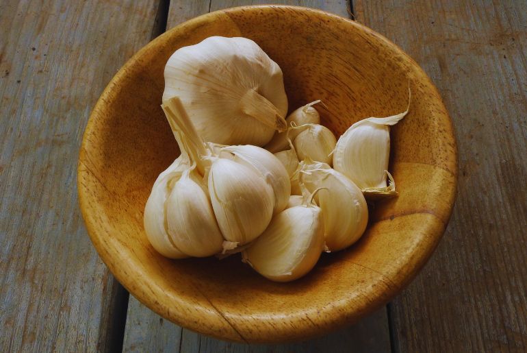 Food Safety Officials Seize Garlic