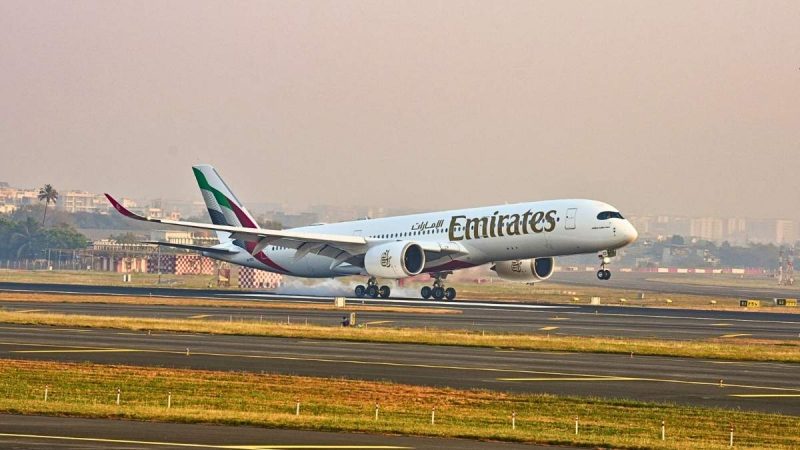 Emirates A350