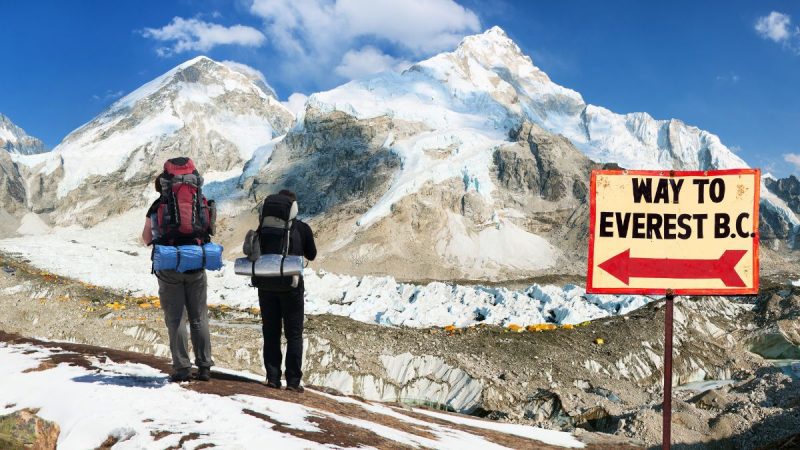 Everest permit fee