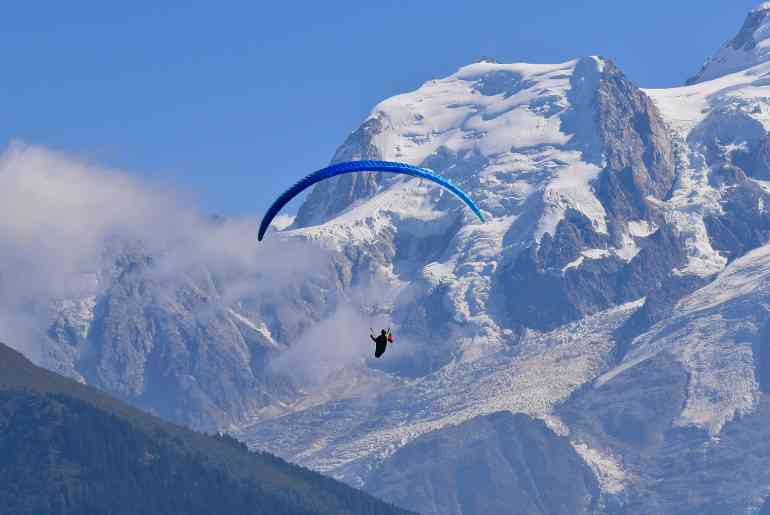 paragliding Manali 