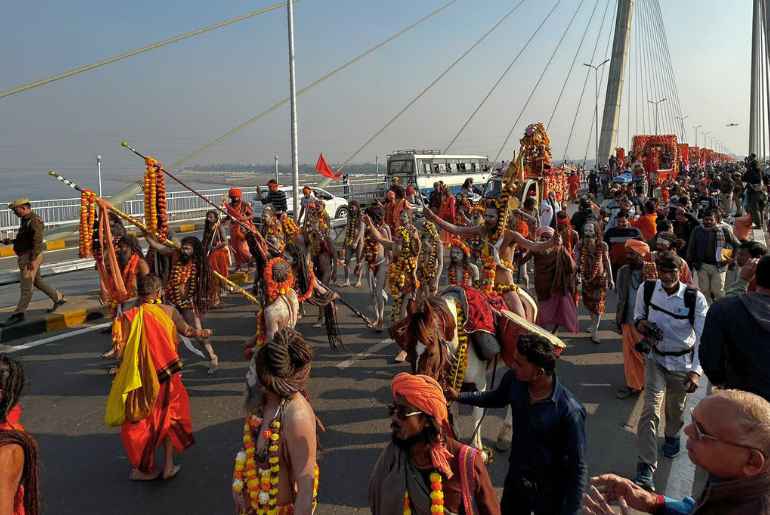 naga sadhus