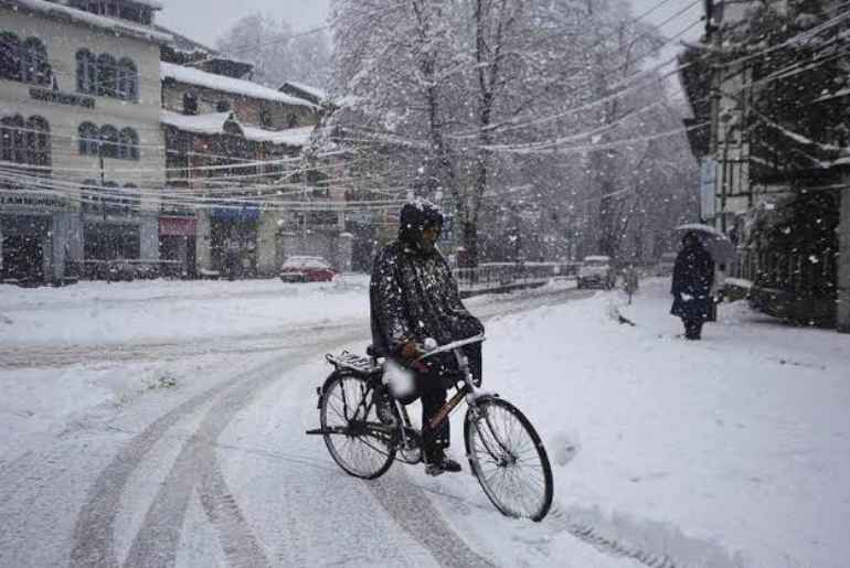 Kashmir snowfall 