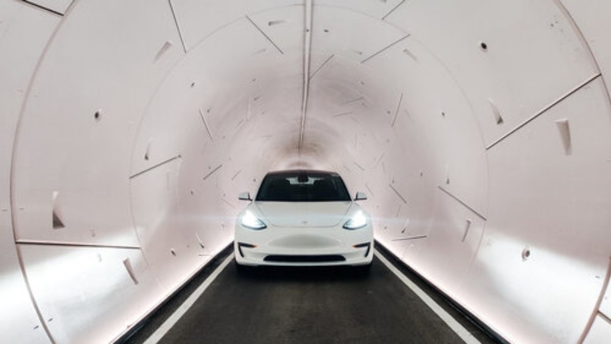 Could Elon Musk’s “Dubai Loop” Could Finally Solve The City’s Traffic Woes?