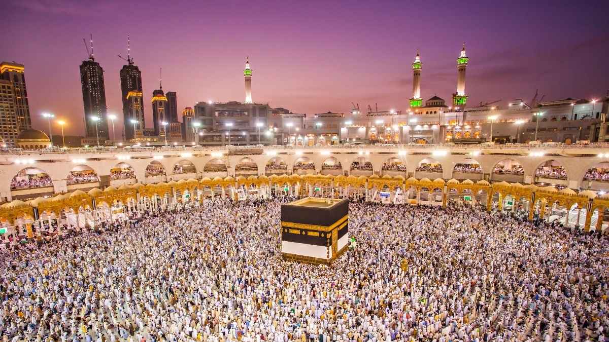 From Priority Access For First-Time Visitors To No Children, Here Are Saudi Arabia’s New Hajj 2025 Rules!