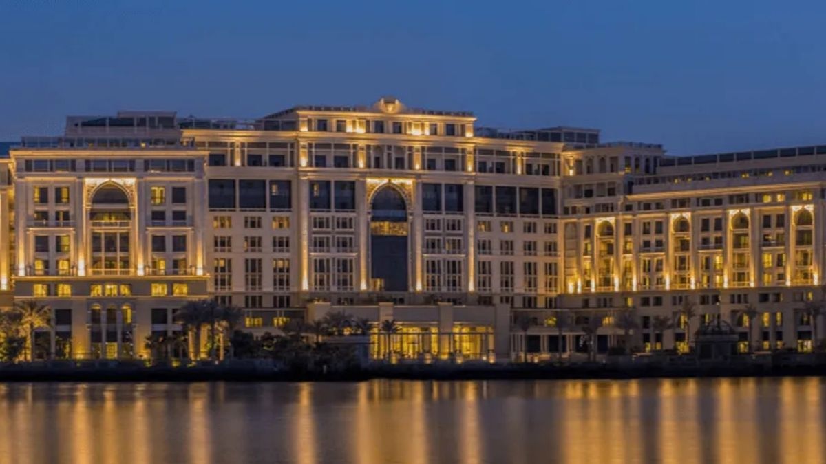 Stay At Palazzo Versace Dubai, Fly The World And Get 20% Discounts & More!