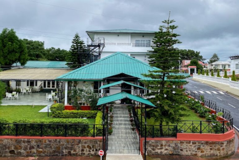 Best Resorts In Shillong