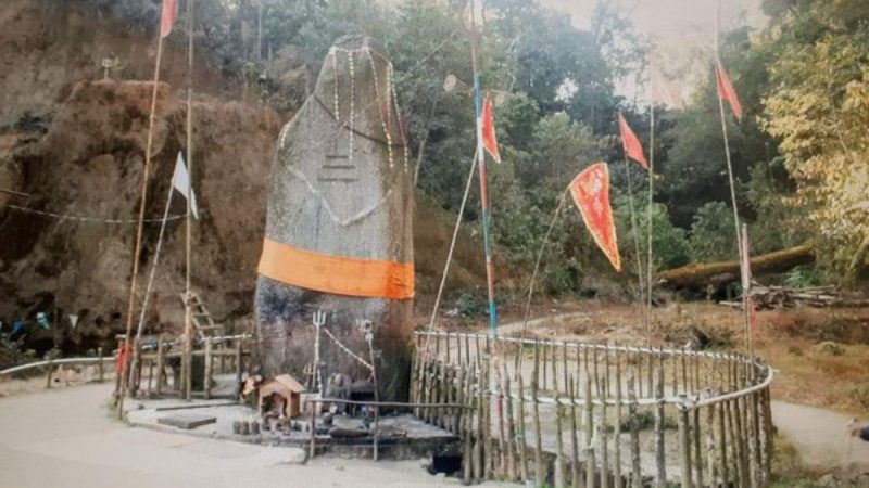 World’s Largest Natural Shiv Linga