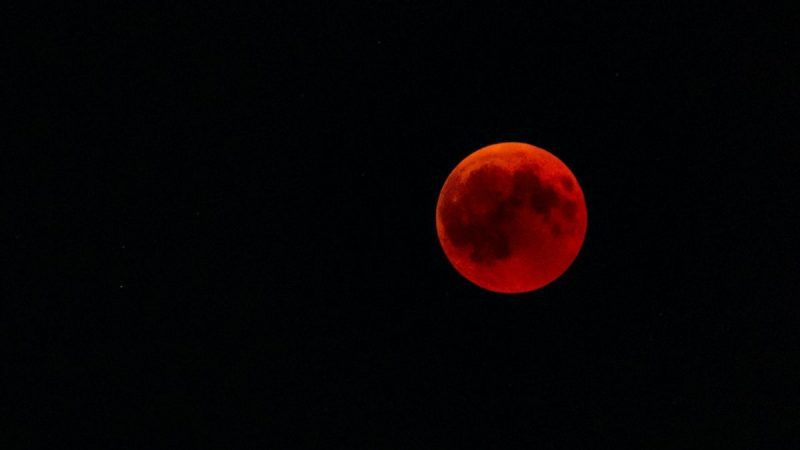 blood moon