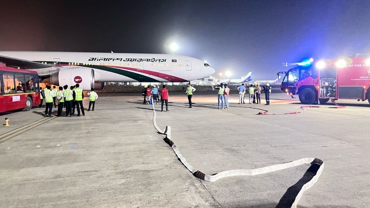 A Dubai Bound Flight Carrying 396 Passengers Makes Emergency Landing In Nagpur