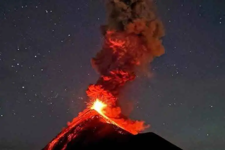 Fuego volcano 