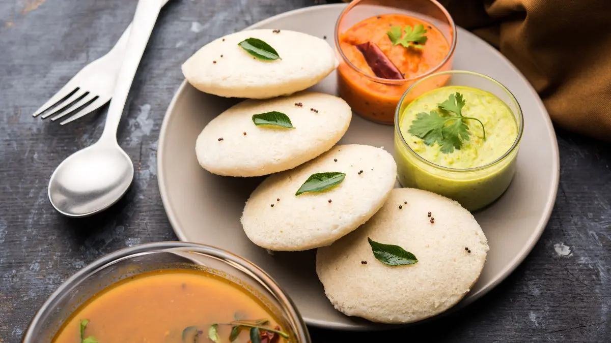 No More Plastic-Steamed Idlis! Karnataka Health Department Enforces New Ban On Plastics