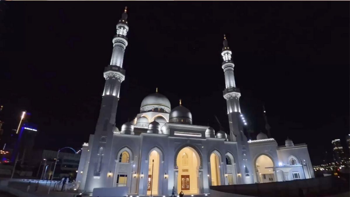 Inspired By Ottoman Art, This New Mosque Now Open In Dubai Marina Can House 1647 Worshippers