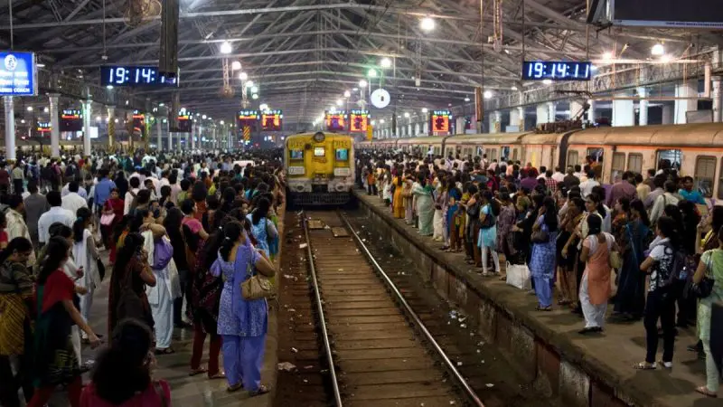 Mumbai railway station elevated deck