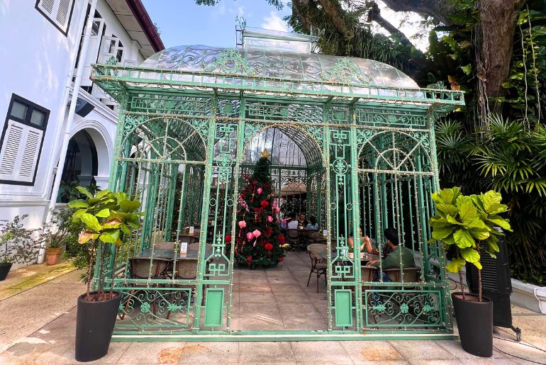Singapore cafe