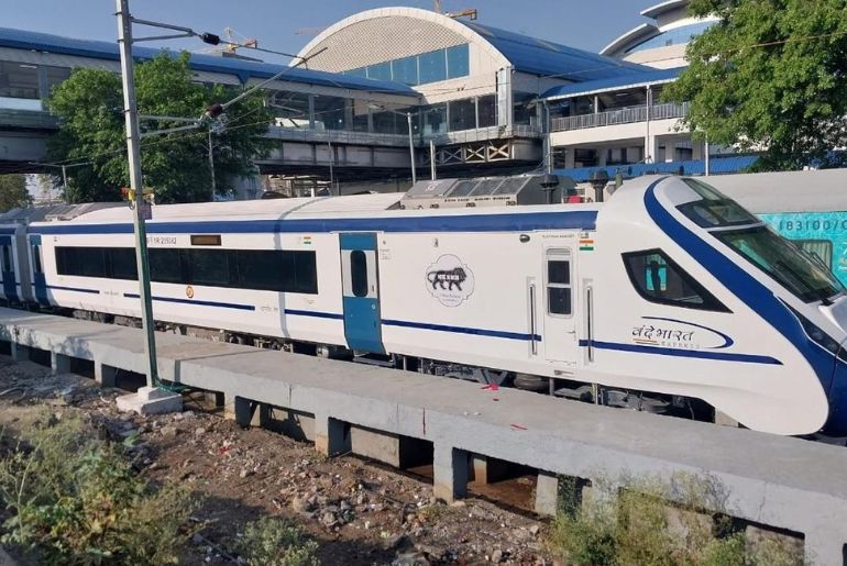 Mumbai To Mangaluru Trains 