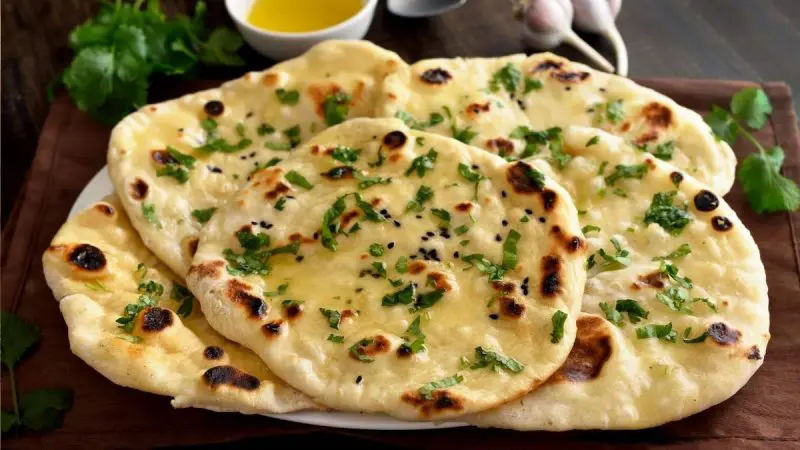 butter garlic naan