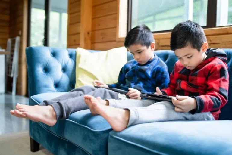 screen time kids addiction