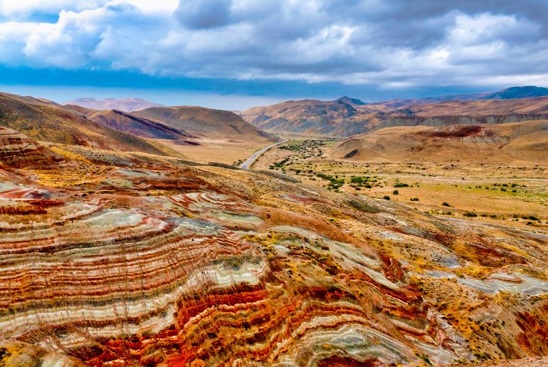 Pink Lake, Candy Mountains & Altiaghaj Nature Tour