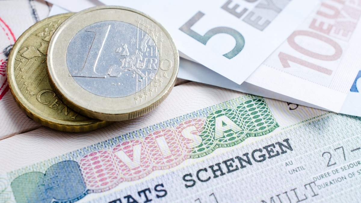 UAE Residents Warned About Schengen Visa Scams: 5 Key Tips To Know Before Applying Via Travel Agent