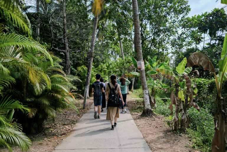 Sustainable Travel Indians image w