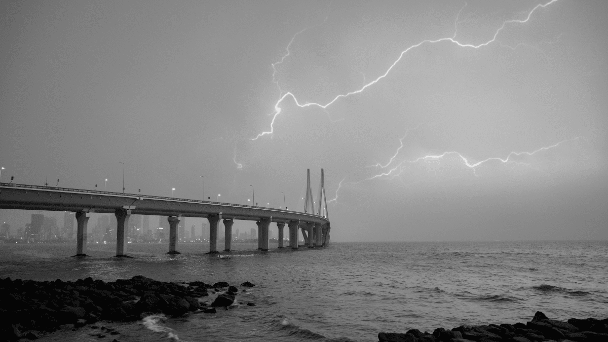 Heavy Rains Slam Maharashtra: Waterlogging, Train Disruptions And Red Alerts Widespread