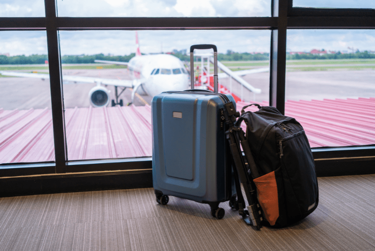 airports shut flights cancelled