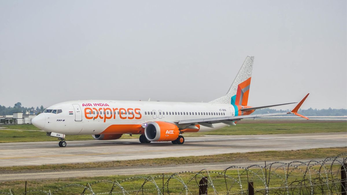 Air India Express Is Now Offering Up To 25% Discount With Its Payday Sale On All Domestic And International Flights