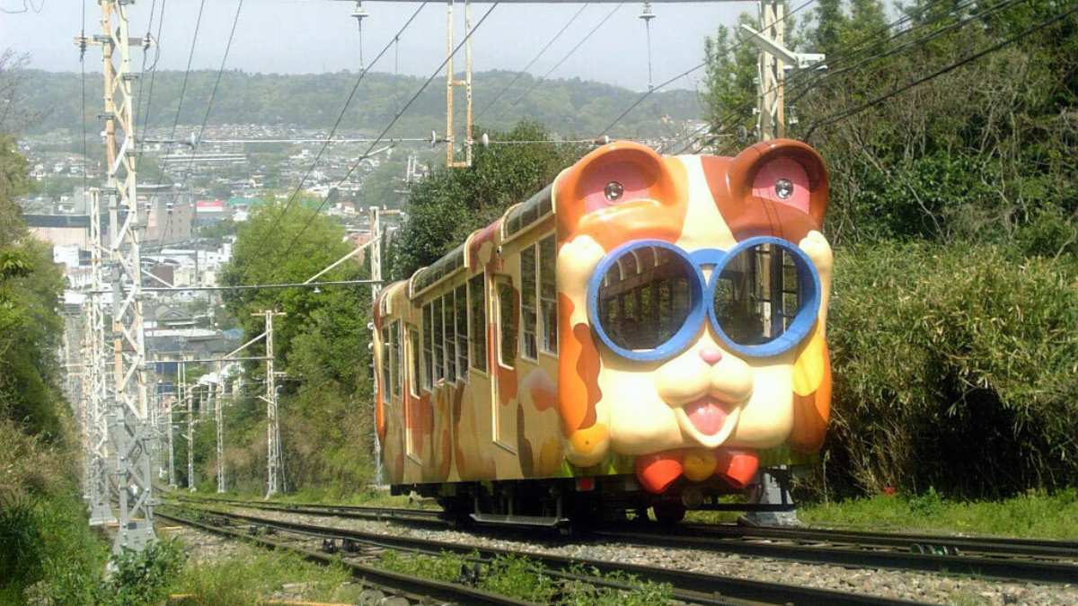At Japan’s Kintetsu Ikoma Cable Car, The Cutest Dog & Cat-Shaped Bogeys Welcome You