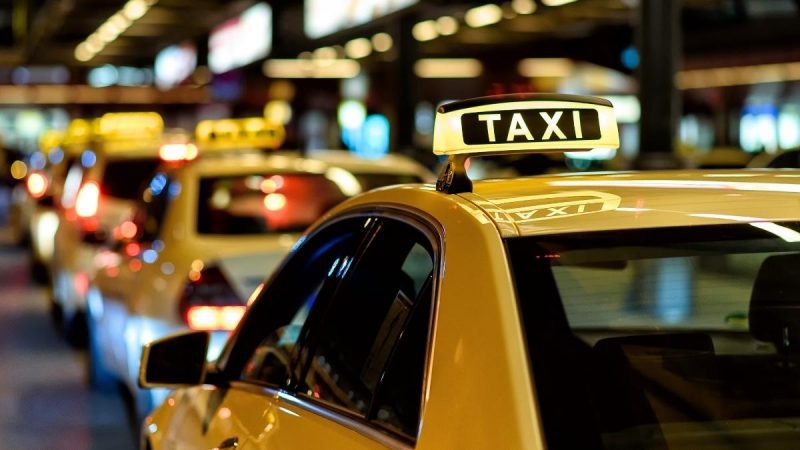 taxi in dubai
