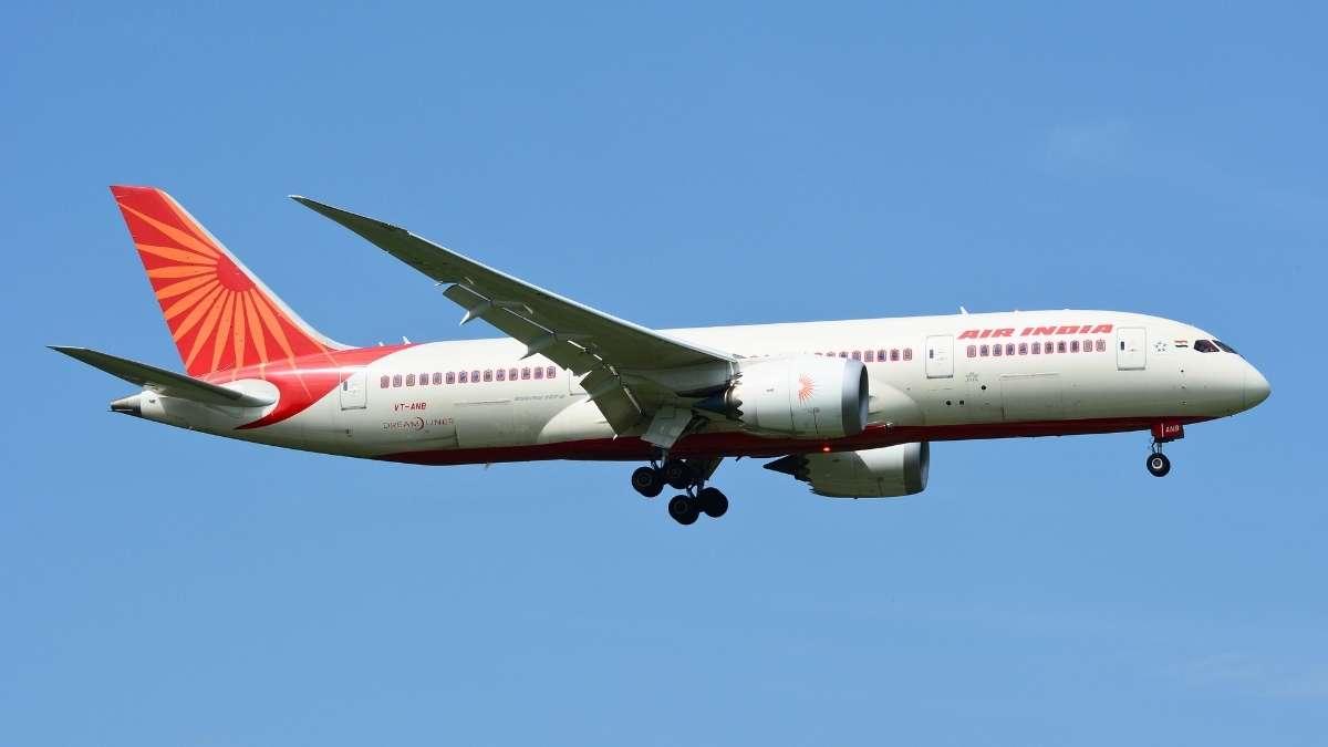 7 People Felt Dizzy & Nauseated On London-Mumbai Air India Flight; Probe Launched To Know More