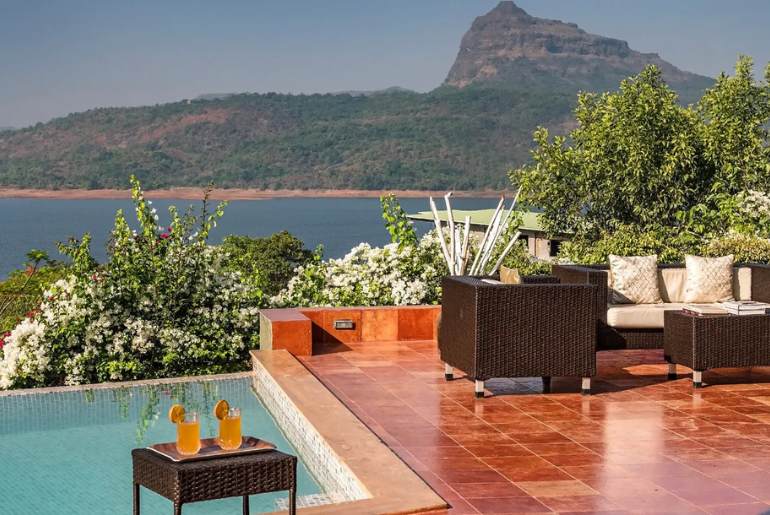 Shambhala Lakeside villa