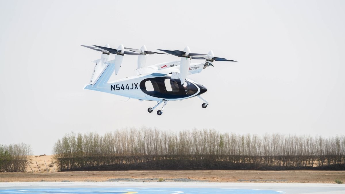 Dubai: Sheikh Hamdan Announces Successful Trial Of First Aerial Taxi Test Flight