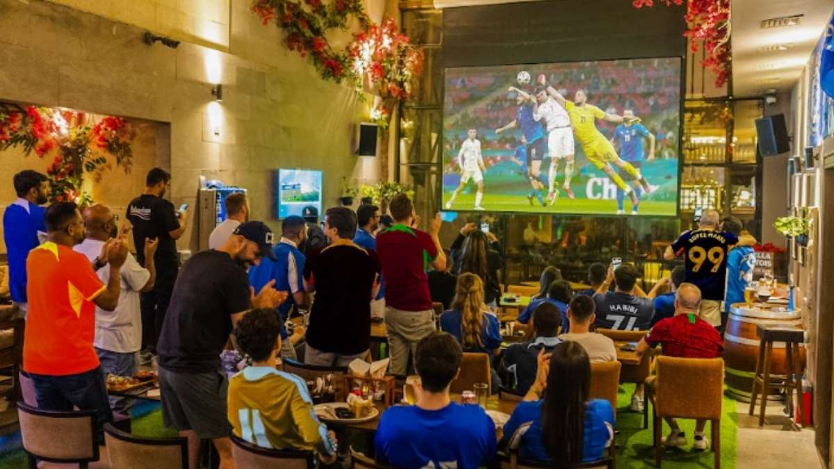 8 Top Sports Bars In Dubai To Watch FIFA Club World Cup 2025 Live